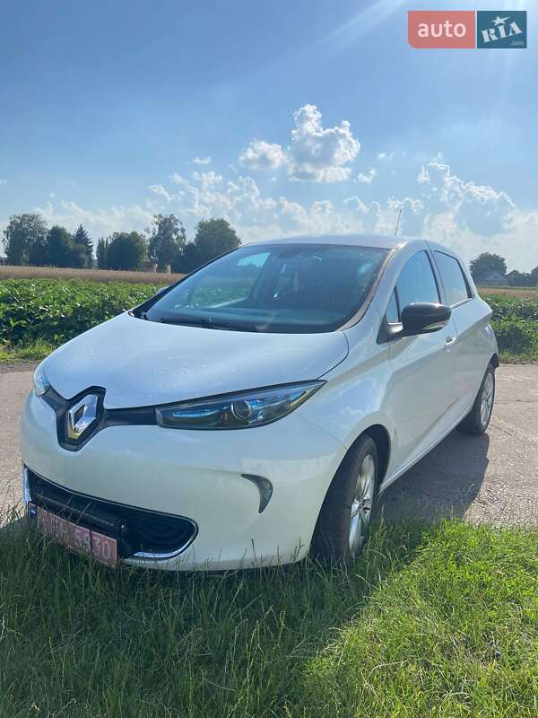 Хэтчбек Renault Zoe 2014 в Дубно