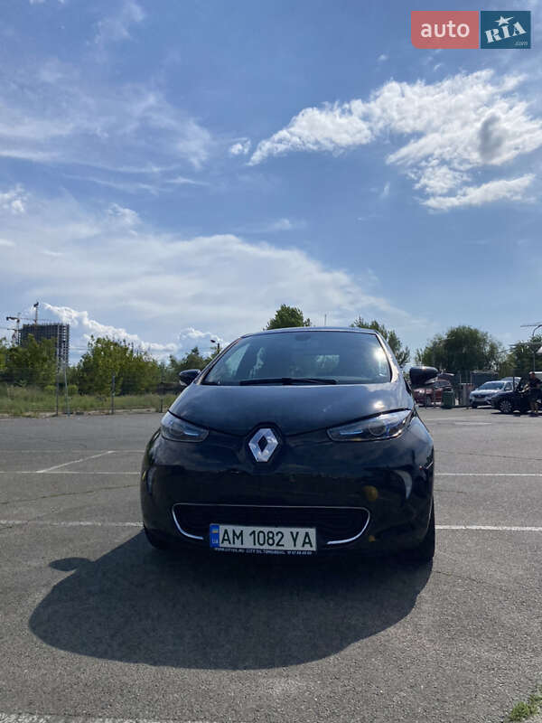 Хэтчбек Renault Zoe 2017 в Киеве фото 2 Хэтчбек Renault Zoe 2017 в Киеве