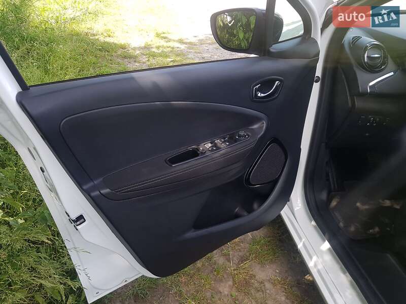 Хетчбек Renault Zoe 2017 в Дрогобичі