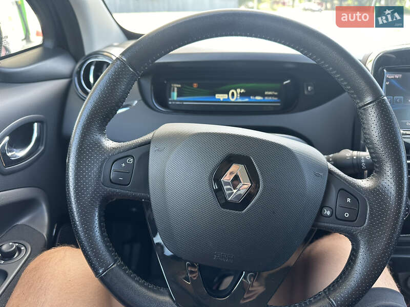 Хэтчбек Renault Zoe 2017 в Житомире