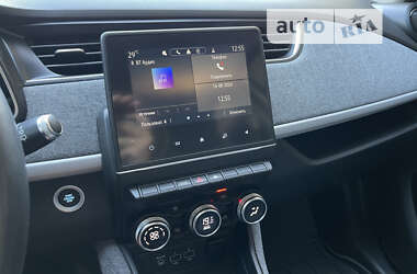 Хэтчбек Renault Zoe 2020 в 