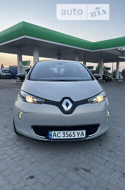 Хэтчбек Renault Zoe 2014 в Луцке