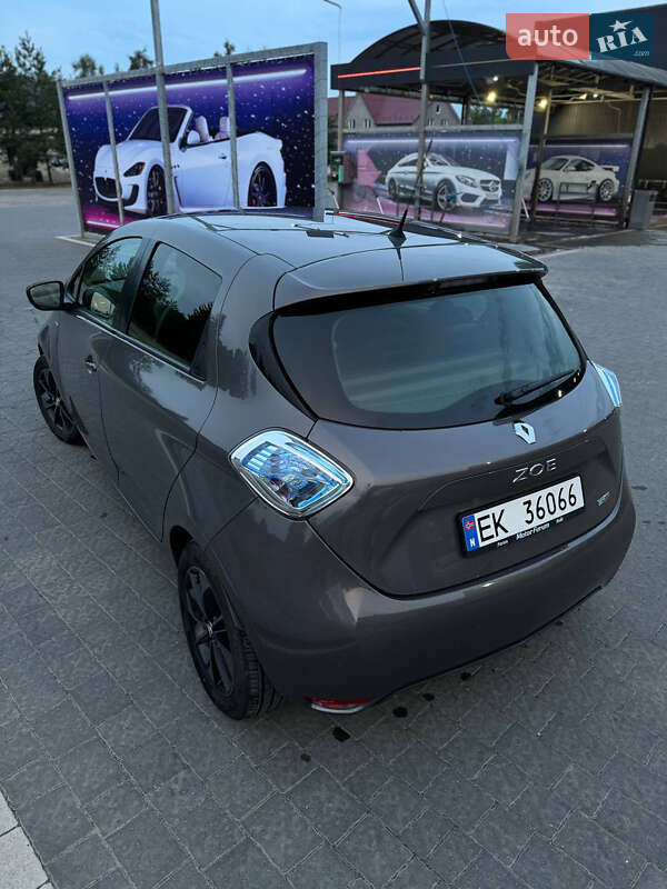 Хэтчбек Renault Zoe 2017 в Самборе
