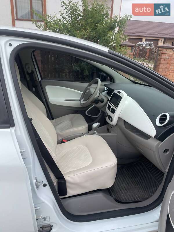 Хэтчбек Renault Zoe 2018 в Млинове фото 13 Хэтчбек Renault Zoe 2018 в Млинове