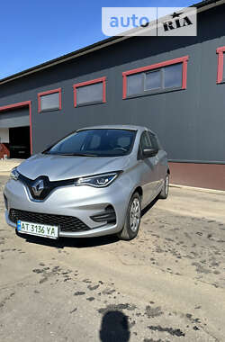 Хэтчбек Renault Zoe 2020 в Долине