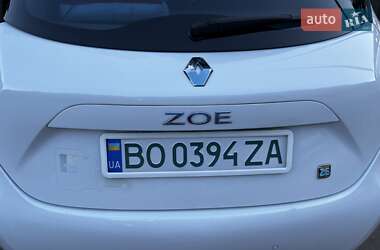 Хэтчбек Renault Zoe 2014 в 