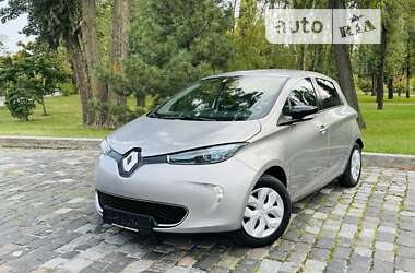 Хетчбек Renault Zoe 2016 в Києві