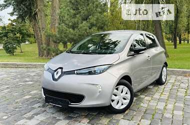 Хетчбек Renault Zoe 2016 в Києві