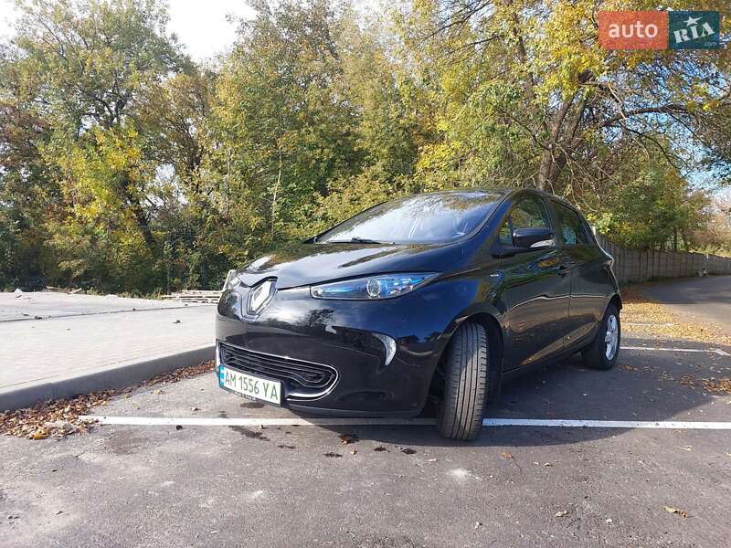 Хэтчбек Renault Zoe 2015 в Житомире