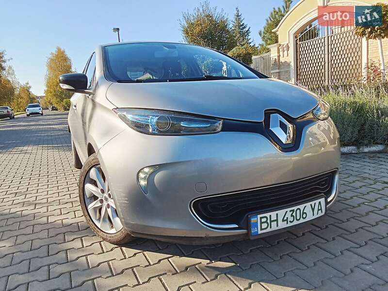 Хэтчбек Renault Zoe 2015 в Одессе фото 13 Хэтчбек Renault Zoe 2015 в Одессе