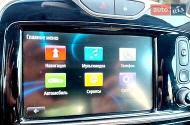 Хэтчбек Renault Zoe 2015 в 