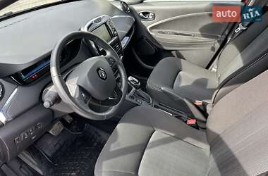 Хэтчбек Renault Zoe 2019 в 