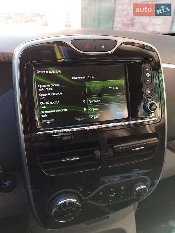 Хэтчбек Renault Zoe 2015 в Фастове фото 19 Хэтчбек Renault Zoe 2015 в Фастове