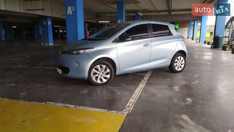 Хэтчбек Renault Zoe 2013 в Золочеве