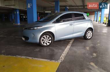 Хэтчбек Renault Zoe 2013 в 