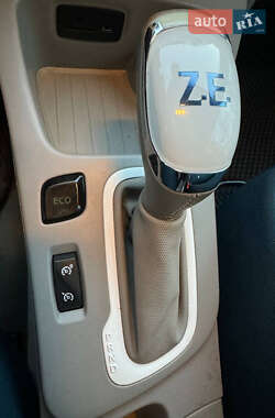 Хетчбек Renault Zoe 2013 в Гнівані