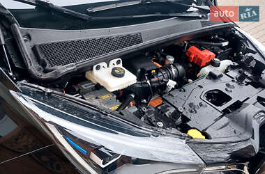 Хэтчбек Renault Zoe 2021 в Киеве