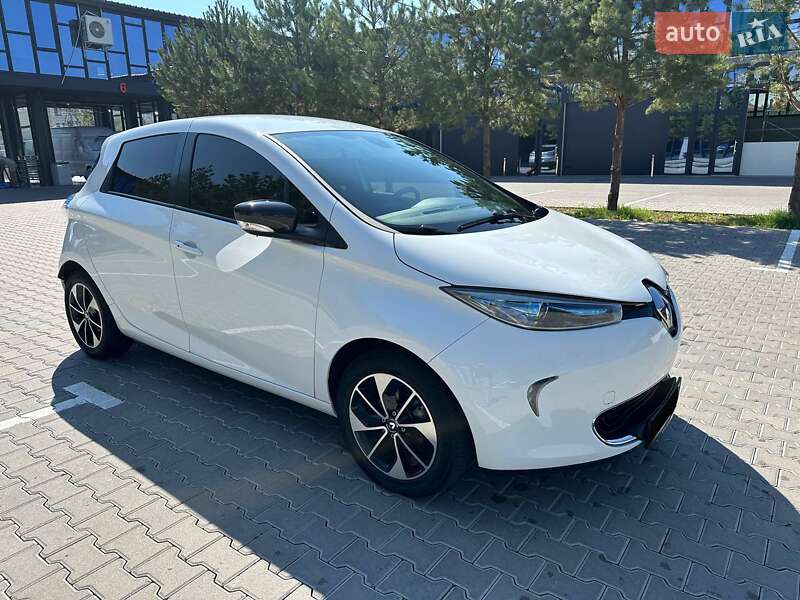 Хэтчбек Renault Zoe 2018 в Киеве