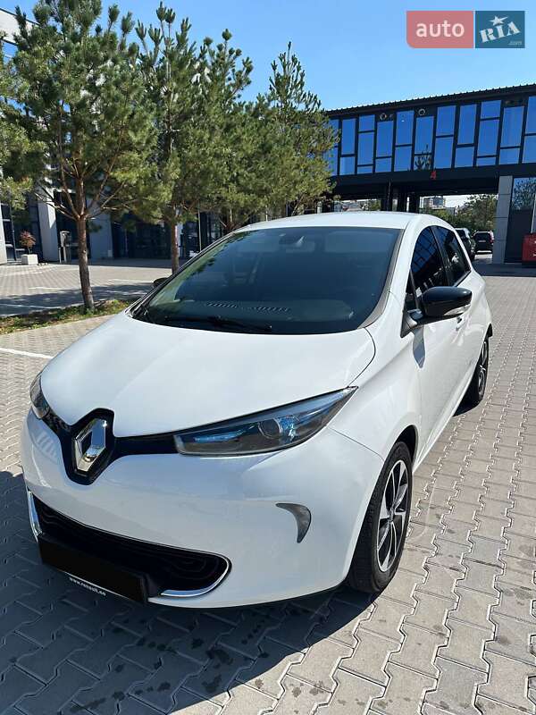 Хэтчбек Renault Zoe 2018 в Киеве