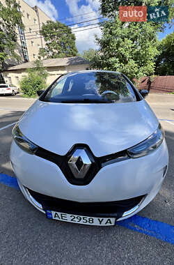 Хэтчбек Renault Zoe 2015 в Днепре