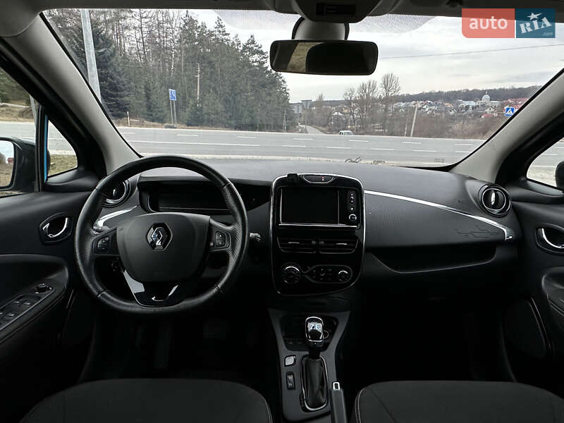 Хэтчбек Renault Zoe 2017 в Тернополе