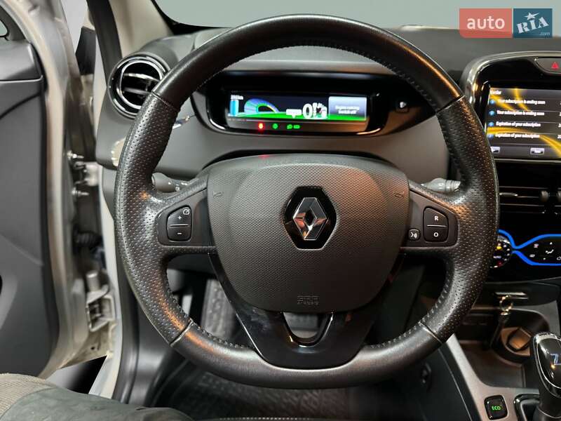 Хэтчбек Renault Zoe 2017 в Ивано-Франковске