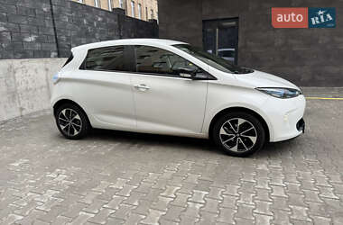 Хэтчбек Renault Zoe 2019 в 