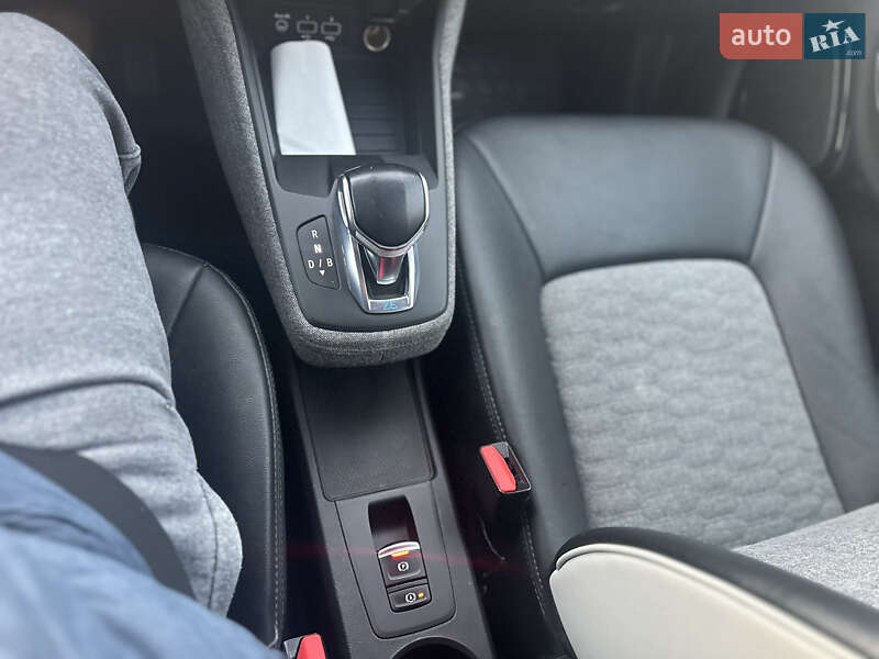 Хетчбек Renault Zoe 2020 в Дубні