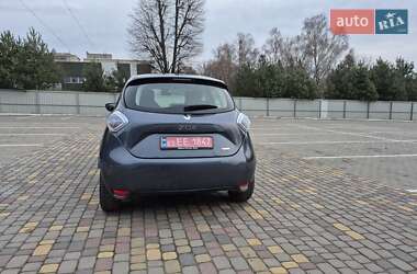 Хэтчбек Renault Zoe 2019 в 
