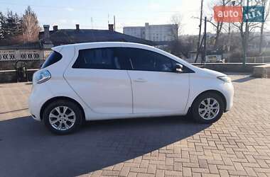 Хэтчбек Renault Zoe 2014 в 