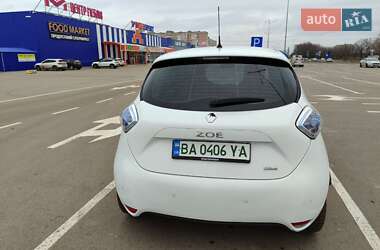 Хэтчбек Renault Zoe 2019 в 