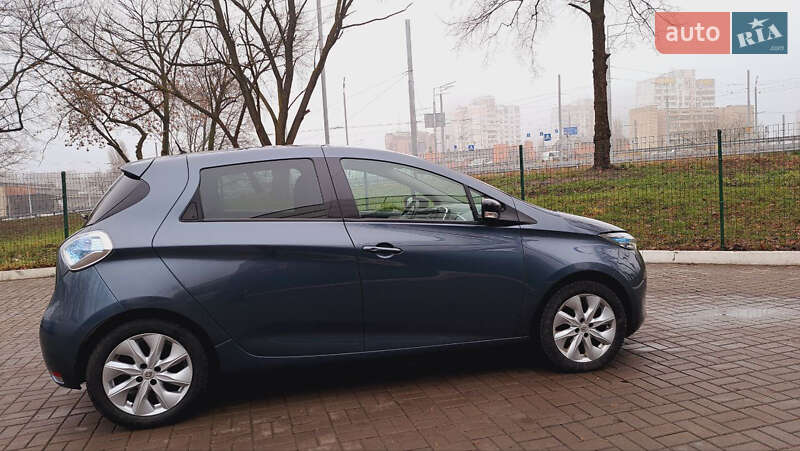 Хэтчбек Renault Zoe 2019 в Киеве
