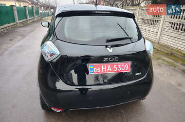 Хэтчбек Renault Zoe 2017 в 