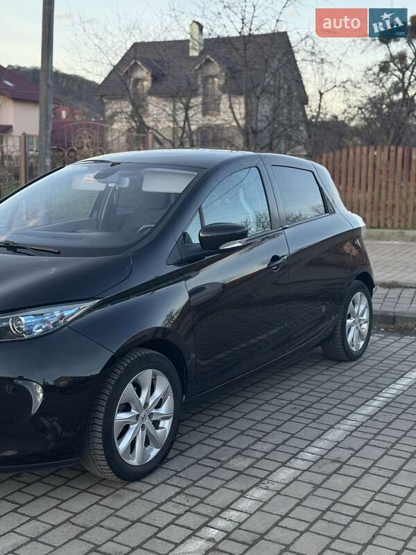 Хэтчбек Renault Zoe 2015 в Львове