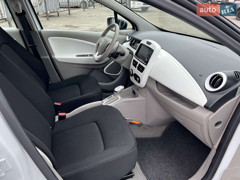 Хетчбек Renault Zoe 2017 в Києві