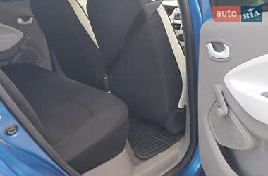 Хэтчбек Renault Zoe 2017 в 