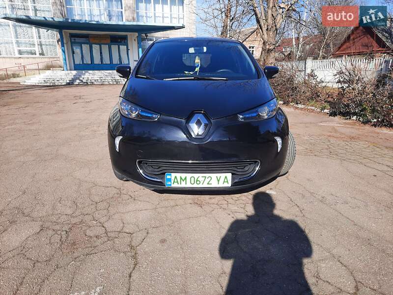 Хэтчбек Renault Zoe 2018 в Коростене