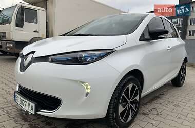 Хэтчбек Renault Zoe 2017 в 