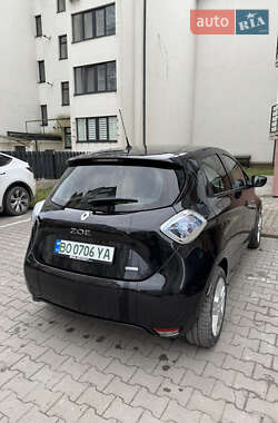 Хэтчбек Renault Zoe 2018 в 