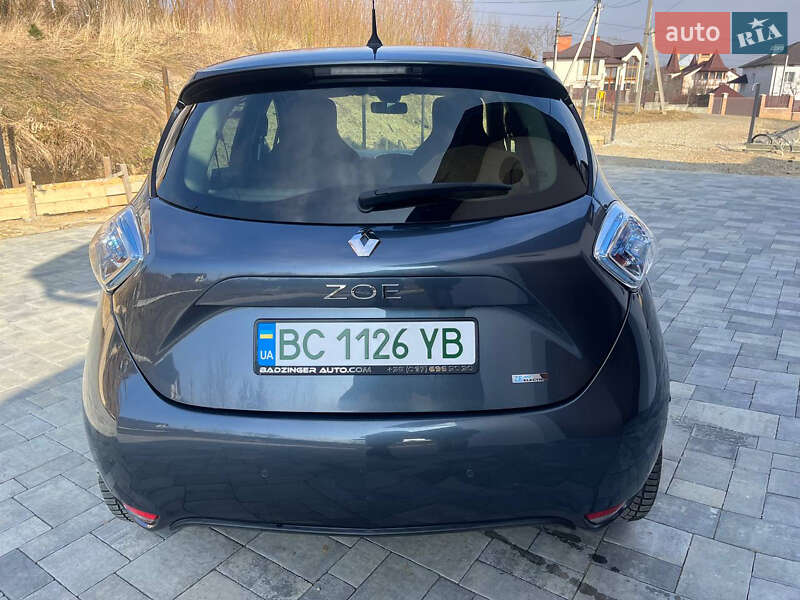 Хэтчбек Renault Zoe 2017 в Трускавце