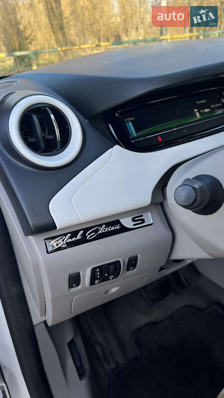 Хэтчбек Renault Zoe 2018 в Ровно