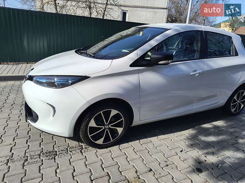Хетчбек Renault Zoe 2017 в Івано-Франківську