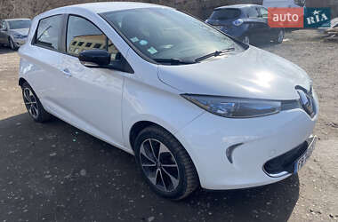 Хетчбек Renault Zoe 2018 в 