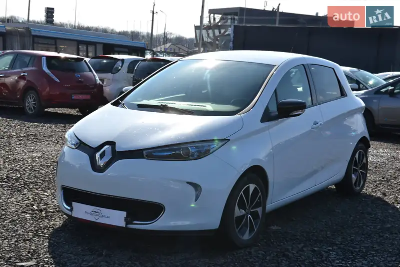 Хэтчбек Renault Zoe 2019 в 