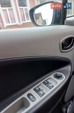 Хетчбек Renault Zoe 2015 в Івано-Франківську