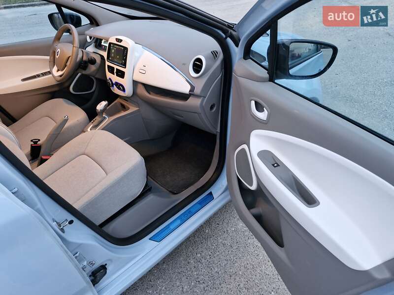 Хетчбек Renault Zoe 2014 в Збаражі