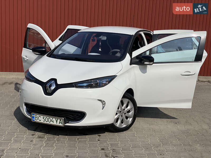 Хэтчбек Renault Zoe 2015 в Львове