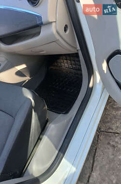 Хетчбек Renault Zoe 2014 в Теребовлі