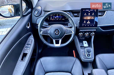 Хэтчбек Renault Zoe 2019 в 