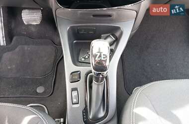 Хэтчбек Renault Zoe 2018 в 